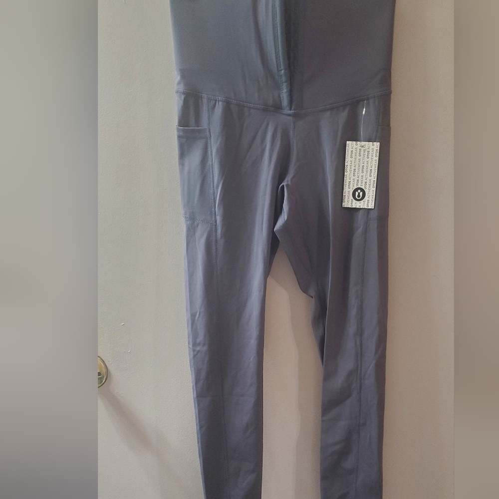 OTOS Ladies Gray High Waisted Training Workout Leggings. NWT. Sz M